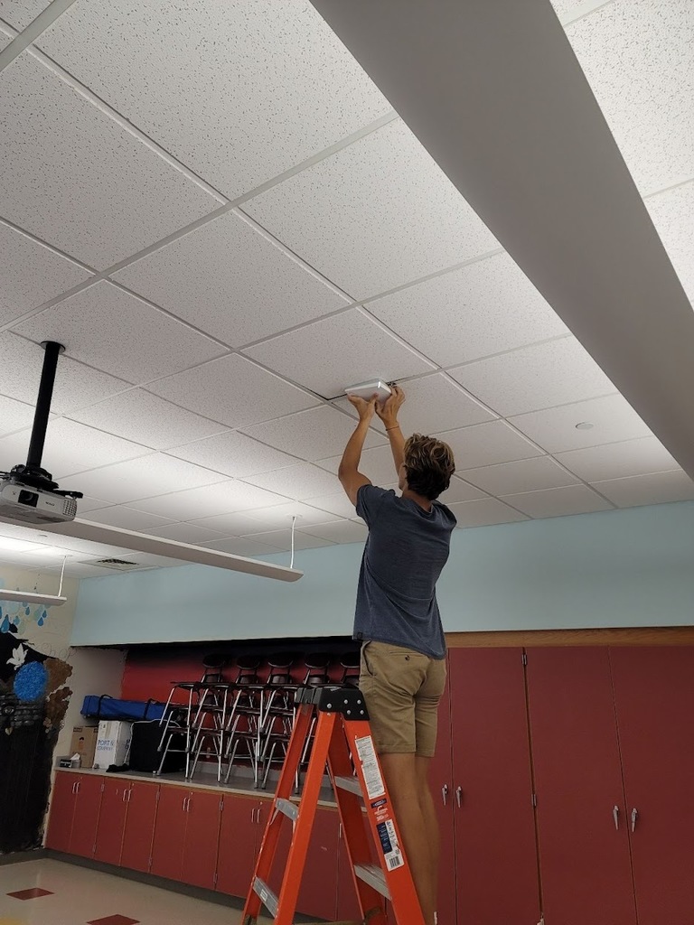 Student helper hanging access points